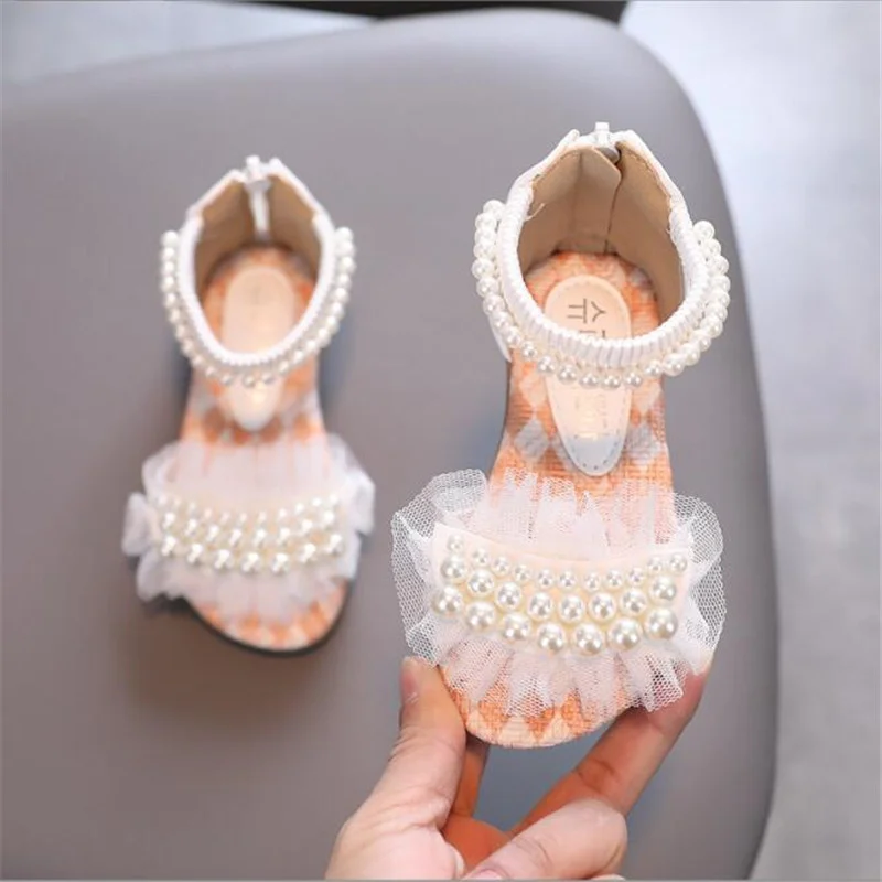 Женские босоножки на плоской подошве с жемчугом, летние новые туфли для девочек-принцесс 2023 года, белые танцевальные туфли для девочек - 0